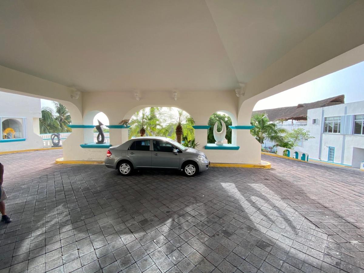 Hotel & Museo Casa Turquesa Канкун Екстериор снимка