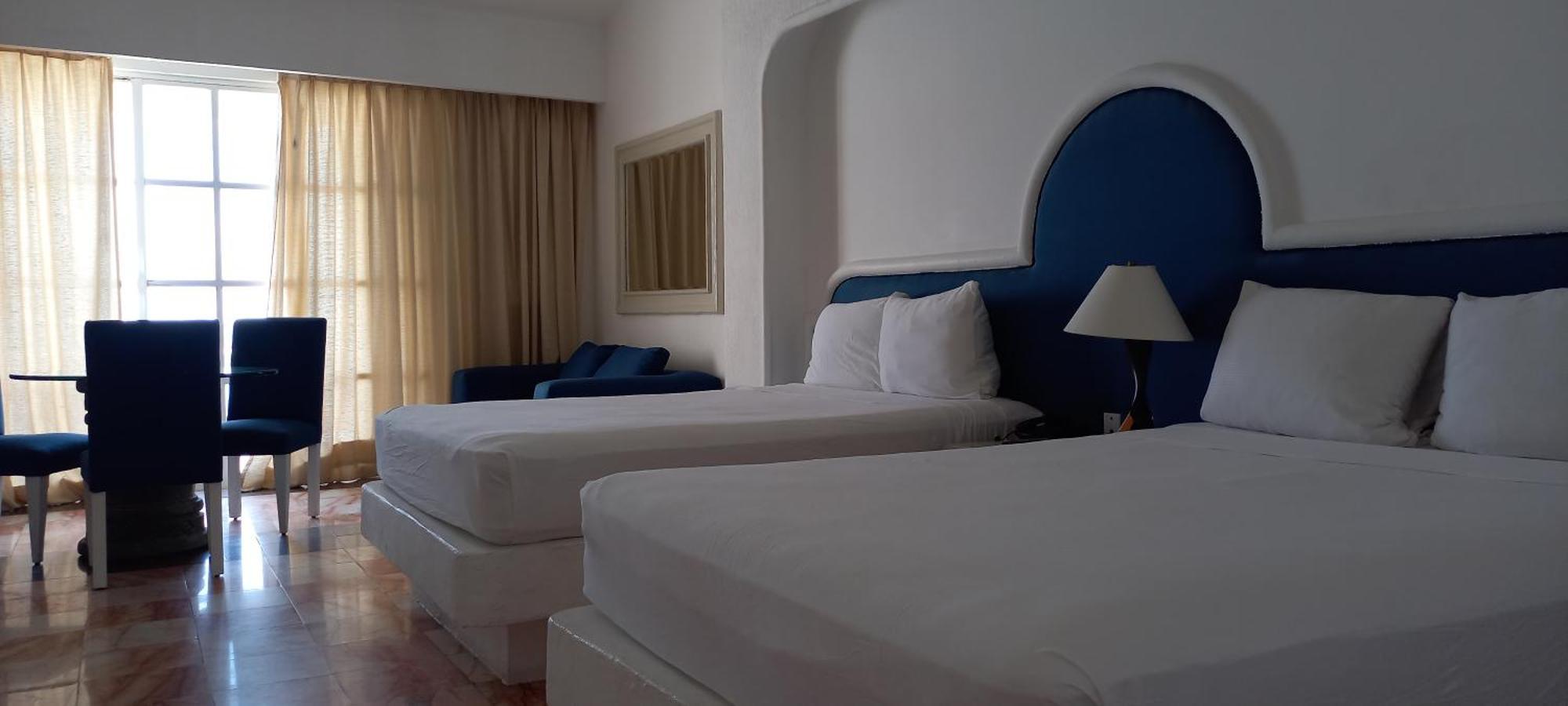 Hotel & Museo Casa Turquesa Канкун Екстериор снимка